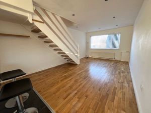 Photo 7- click for photo gallery